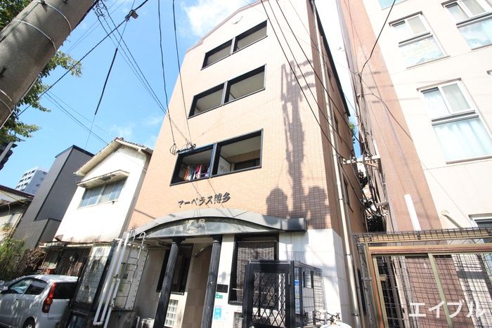 1R Apartment for Rent in Hakata-ku, Fukuoka - 17m² - Thumbnail 3