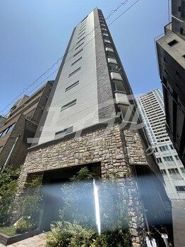 1DK Apartment for Rent in Chuo Ward, Osaka, 27.54m² - Thumbnail 2