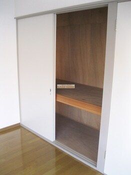 Renovated 1K Apartment Near Koenji Station, Suginami - Thumbnail 2