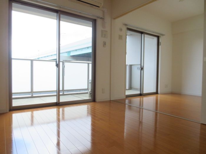 1LDK Apartment for Rent in Hakata-ku, Fukuoka City - Thumbnail 3