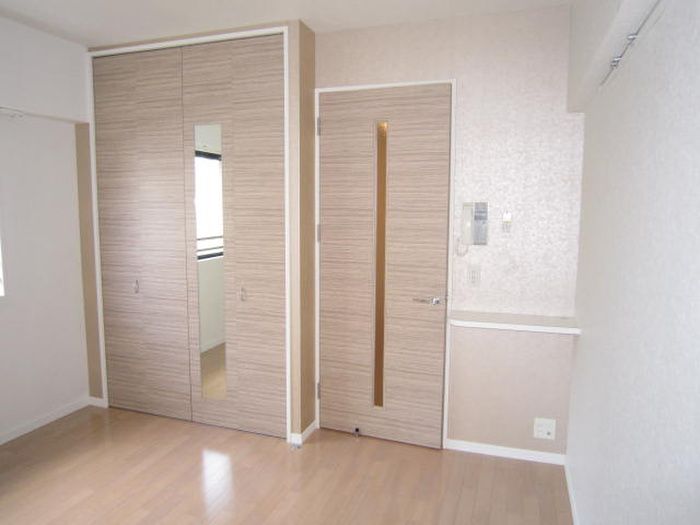 1K Apartment for Rent near Hakata Station, Fukuoka - Thumbnail 4