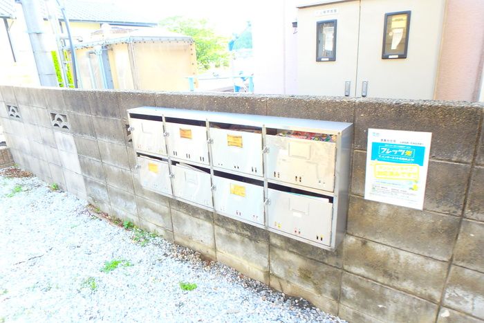 1K Apartment for Rent in Yahatanishi Ward, Kitakyushu - Thumbnail 2