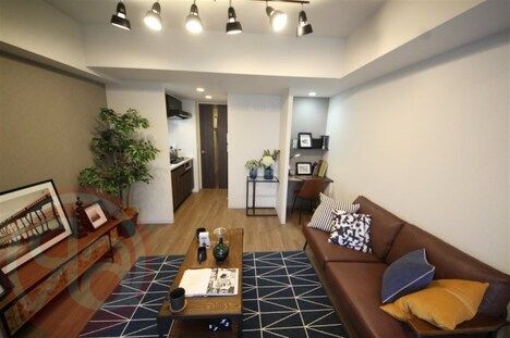 1LDK Apartment for Rent in Nishi-ku, Osaka – 32.59 sqm - Thumbnail 3