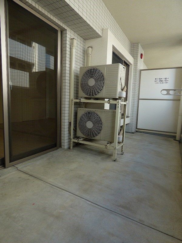 1LDK Apartment for Rent in Hakata-ku, Fukuoka - Thumbnail 2