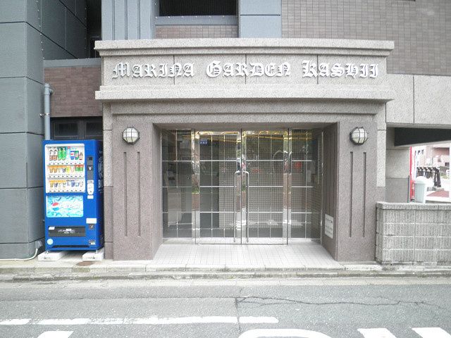 1K Apartment in Higashi-ku, Fukuoka City for Rent - Thumbnail 3
