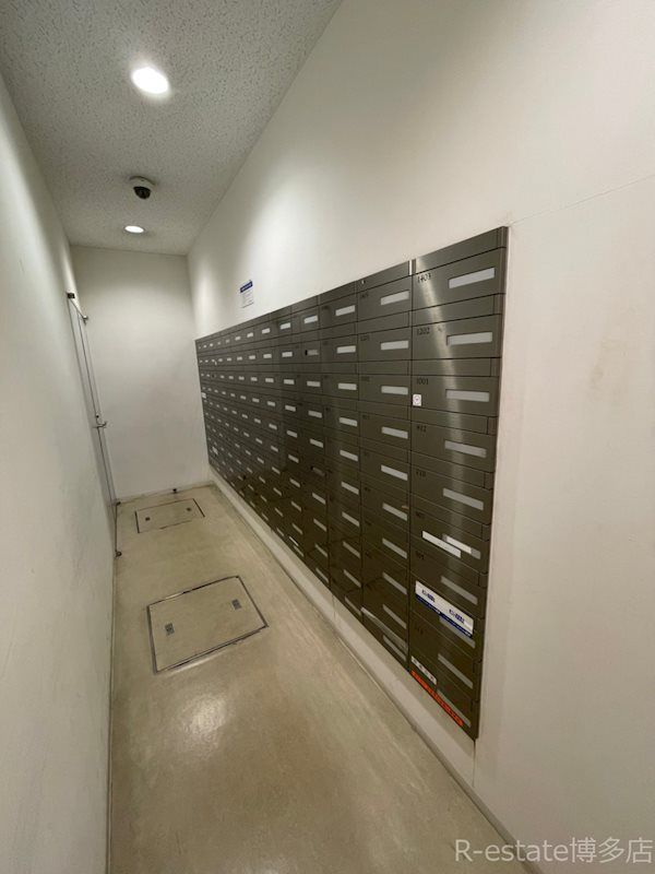 1LDK Apartment for Rent in Hakata-ku, Fukuoka City - Thumbnail 2