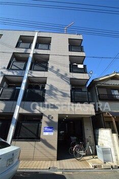 1K Apartment for Rent in Asahi Ward, Osaka - Thumbnail 2
