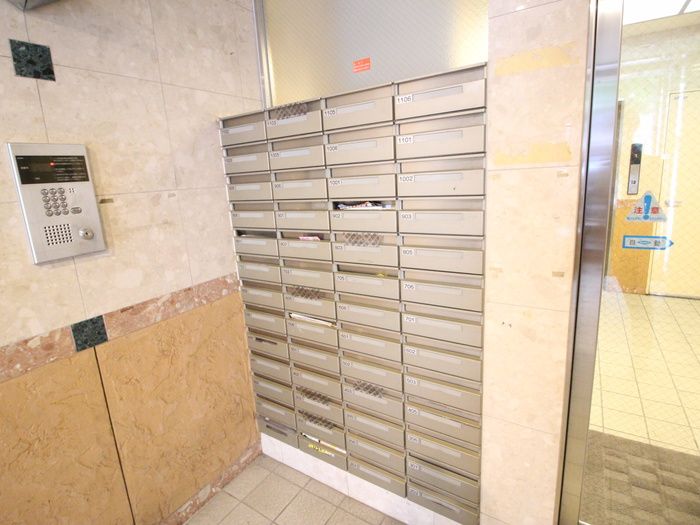 1DK Apartment for Rent Near Hakata Station, Fukuoka - Thumbnail 2