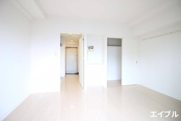 1K Apartment for Rent in Hakata Ward, Fukuoka City - Thumbnail 3