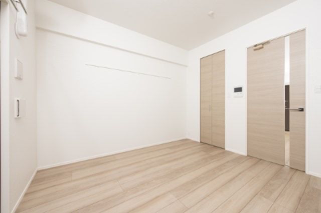 1K Apartment for Rent in Chuo Ward, Fukuoka City - Thumbnail 2