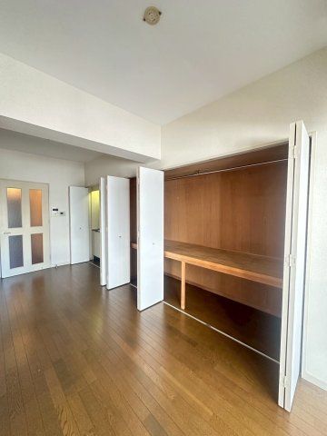 1R Apartment for Rent in Minami Ward, Fukuoka City - Thumbnail 4