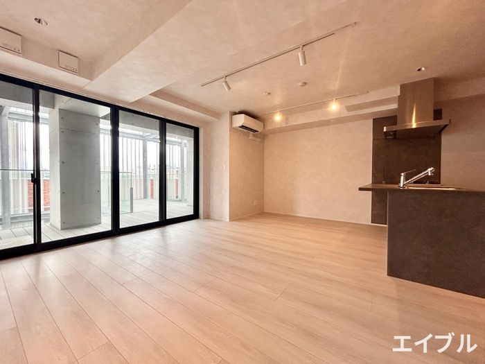 New 2LDK Apartment in Fukuoka Chuo Ward near Tojinmachi Station - Thumbnail 4