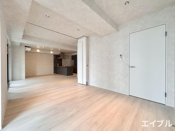New 2LDK Apartment in Fukuoka Chuo Ward near Tojinmachi Station - Thumbnail 3