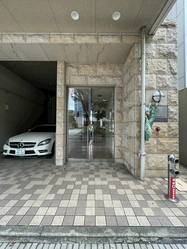 1K Apartment for Rent in Hakata Ward, Fukuoka - Thumbnail 2