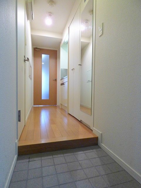 1K Apartment for Rent in Hakata-ku, Fukuoka - 22.04m² - Thumbnail 4