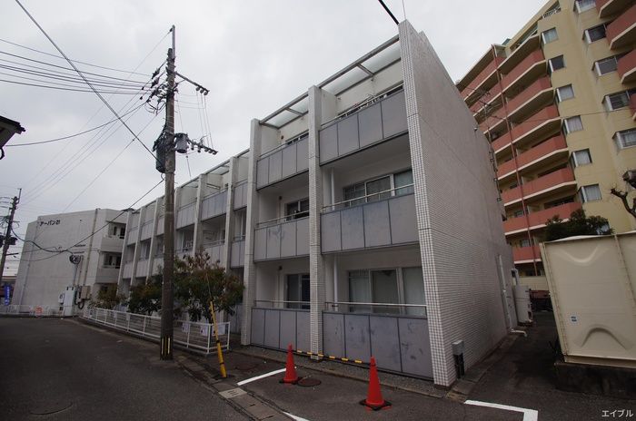 1K Apartment for Rent in Higashi Ward, Fukuoka City - Thumbnail 3
