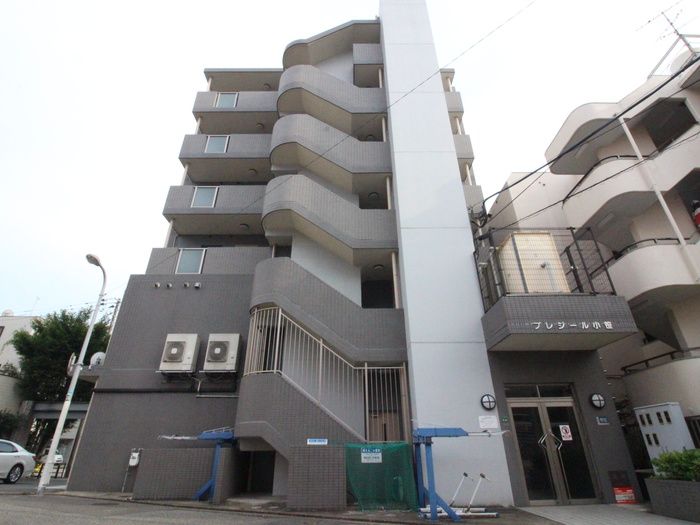 1K Apartment for Rent in Chuo-ku, Fukuoka - 24.48m² - Thumbnail 2