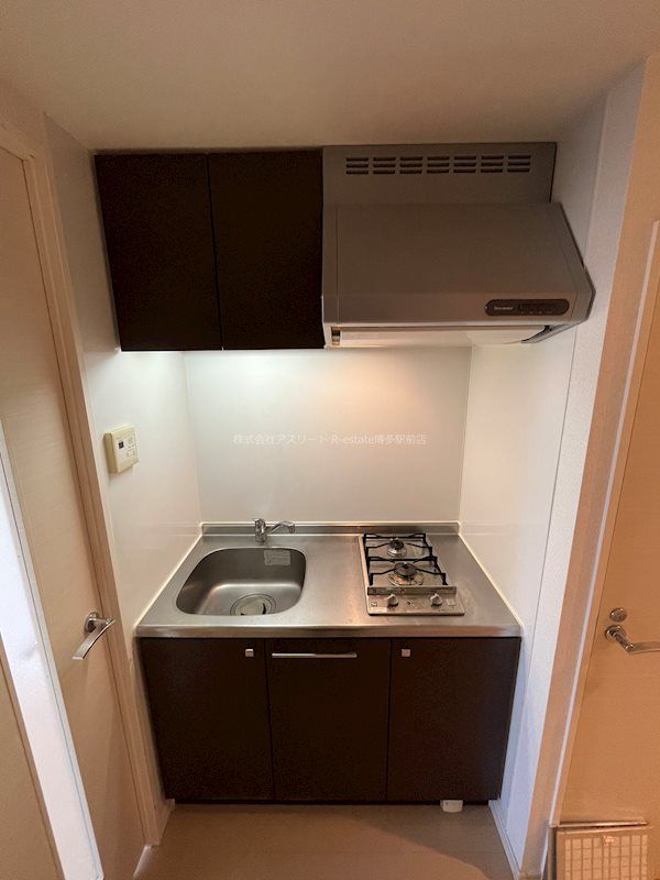 1K Apartment for Rent in Hakozaki, Fukuoka – 24.82 sqm - Thumbnail 2