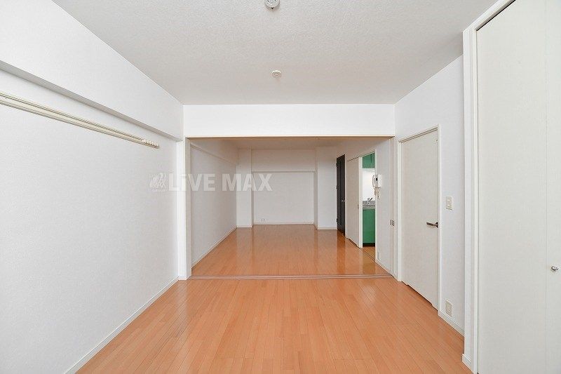 2K Apartment for Rent in Nakasu, Hakata Ward, Fukuoka - Thumbnail 4