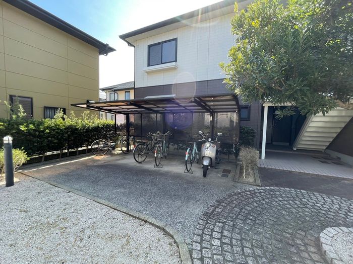 3DK Apartment for Rent in Kokura Minami-ku, Kitakyushu - Thumbnail 2
