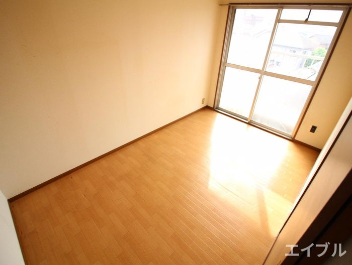 4DK Apartment for Rent in Kokura Minami-ku, Kitakyushu - Thumbnail 4