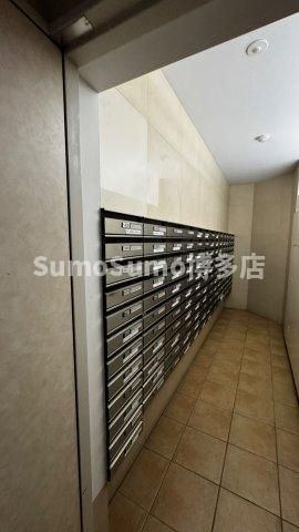 3LDK Apartment for Rent in Fukuoka City Chuo Ward - Thumbnail 3