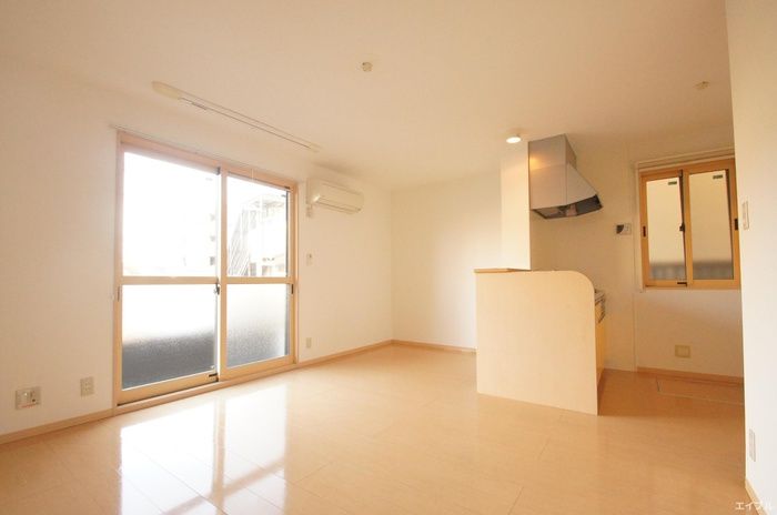 1LDK Apartment for Rent in Wajiro, Fukuoka - 42.11m² - Thumbnail 3