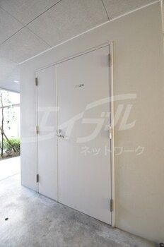 1K Apartment for Rent in Miyakojima, Osaka - 26.14 sqm - Thumbnail 2