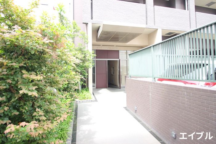 1LDK Apartment for Rent in Hakata Ward, Fukuoka City - Thumbnail 2