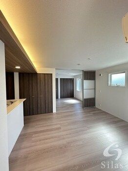 Modern 2LDK Apartment in Hirakata, Osaka - 63m² Top Floor - Thumbnail 4