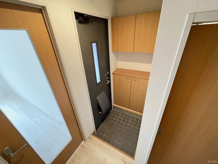 2LDK Apartment for Rent in Kokura Minami-ku, Kitakyushu - Thumbnail 2