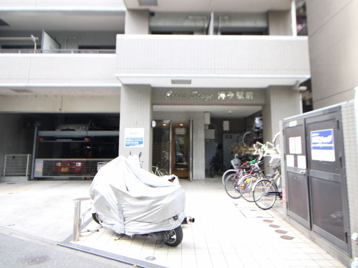 Cross Stage Hakata Ekimae 1K Apartment for Rent in Fukuoka - Thumbnail 3