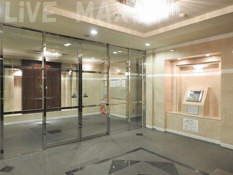 1K Apartment for Rent in Hakata Ward, Fukuoka - 24.89m² - Image 1