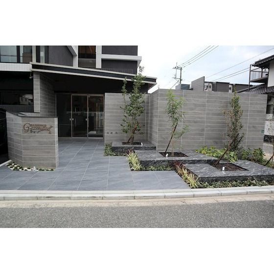 2LDK Apartment for Rent in Hakata-ku, Fukuoka City - Thumbnail 3