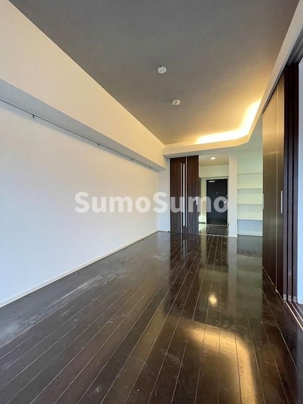 1LDK Apartment for Rent in Hakata-ku, Fukuoka City - Thumbnail 3