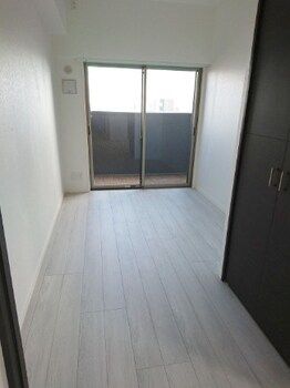 2LDK Apartment for Rent in Fukuoka Higashi Ward - Thumbnail 2