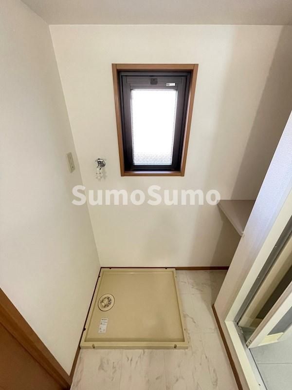 1LDK Apartment for Rent in Fukuoka Chuo Ward Near Nishitetsu Hirao Station - Thumbnail 4