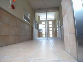 1LDK Apartment for Rent in Hakata Ward, Fukuoka City - Thumbnail 2