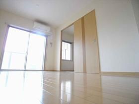 1LDK Apartment for Rent in Hakata Ward, Fukuoka City - Thumbnail 3