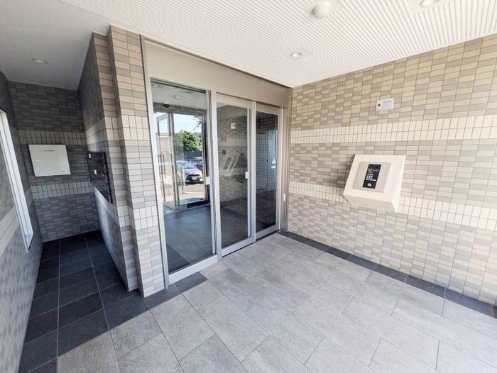 2LDK Apartment for Rent in Wakamatsu, Kitakyushu - Thumbnail 4