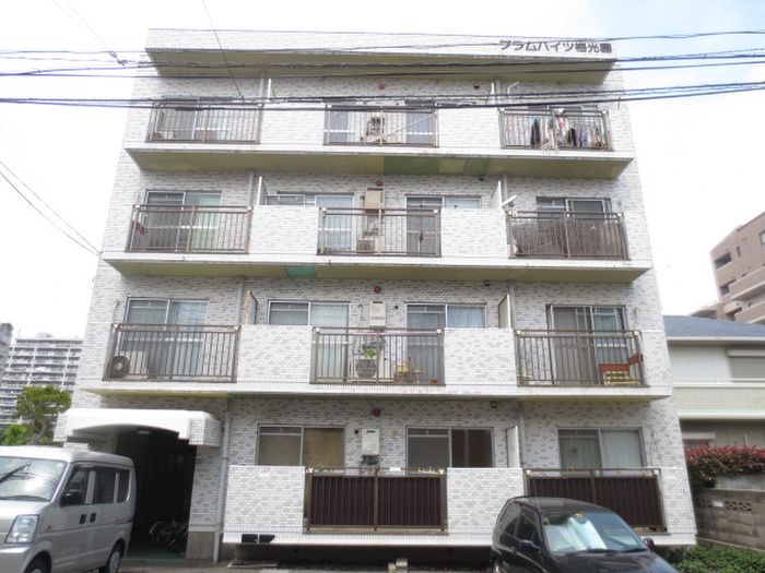 2LDK Apartment for Rent in Fukuoka City, Chuo Ward - Thumbnail 2
