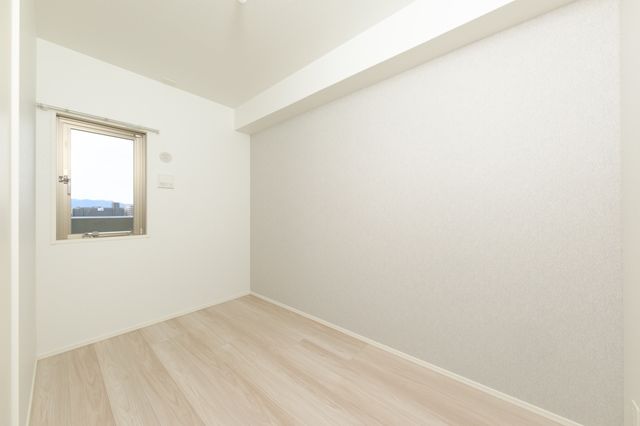2LDK Apartment for Rent in Hakata-ku, Fukuoka - Thumbnail 2