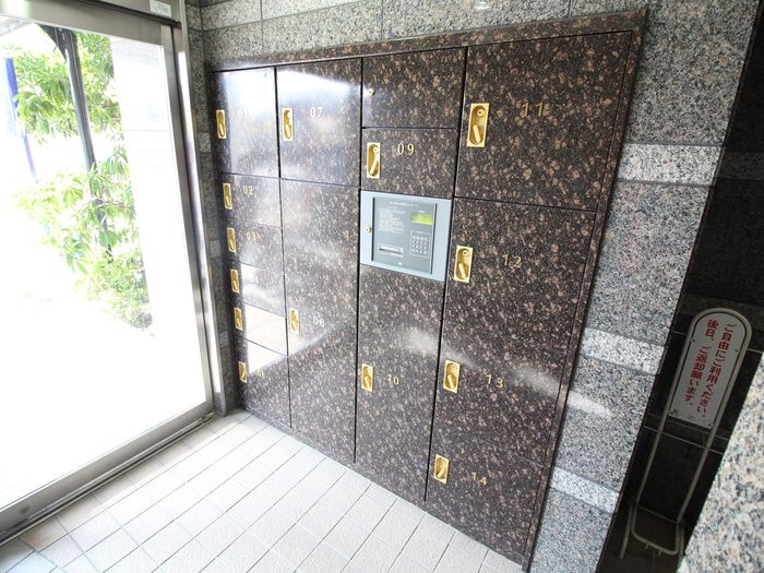 1K Apartment for Rent in Meinohama, Fukuoka - 18.7m² - Thumbnail 4