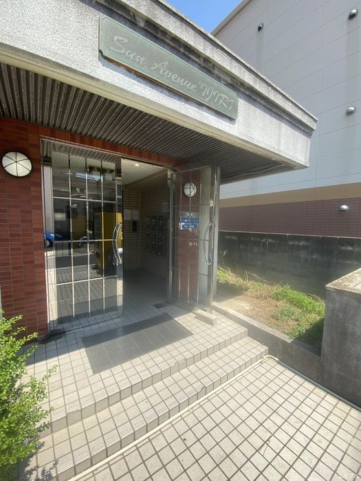 1R Apartment for Rent in Fukuoka Minami Ward - 25.35m² - Thumbnail 4