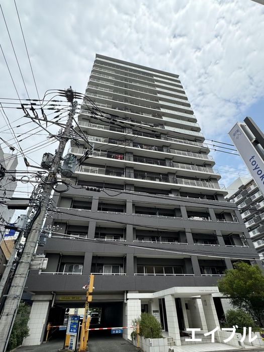 2LDK Apartment for Rent in Chuo Ward, Fukuoka City - Thumbnail 2