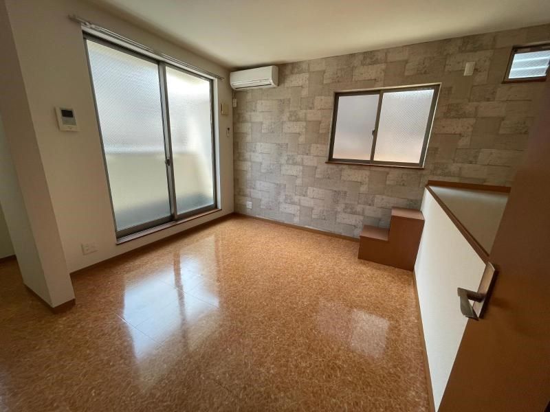 1K Apartment for Rent in Fukuoka Minami Ward - Thumbnail 4