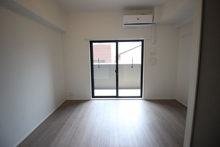 1R Apartment for Rent in Hakata-ku, Fukuoka - 23.9m² - Thumbnail 4
