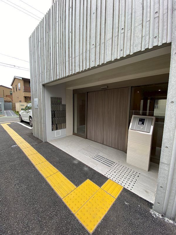 Modern 1LDK Apartment Near Chiyo-Kenchoguchi Station, Hakata - Thumbnail 3