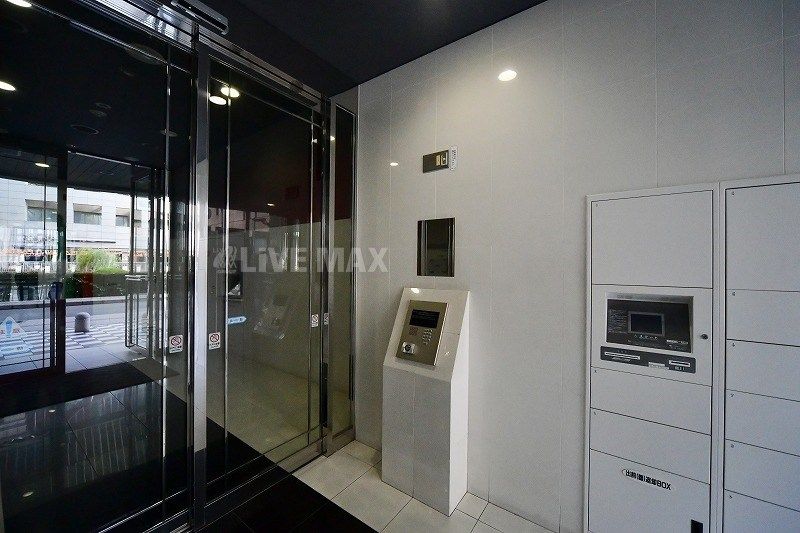 1K Apartment for Rent Near Nakasu-Kawabata Station in Hakata, Fukuoka - Thumbnail 3