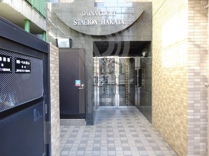 1K Apartment Near Hakata Station, Fukuoka City - Thumbnail 2